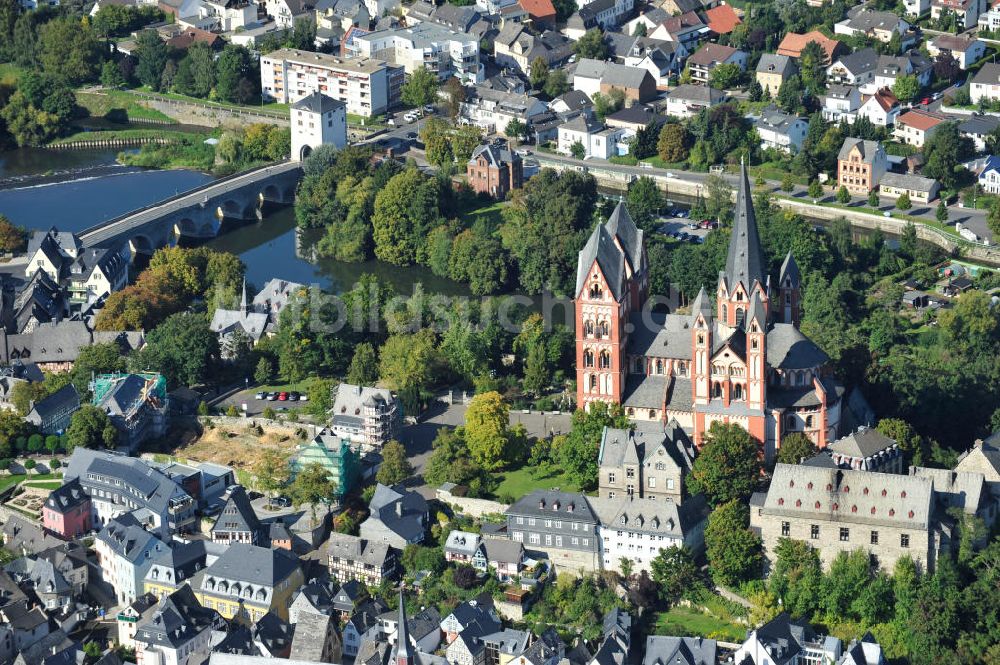 Luftaufnahme Limburg an der Lahn - Limburger Dom, auch Georgsdom genannt