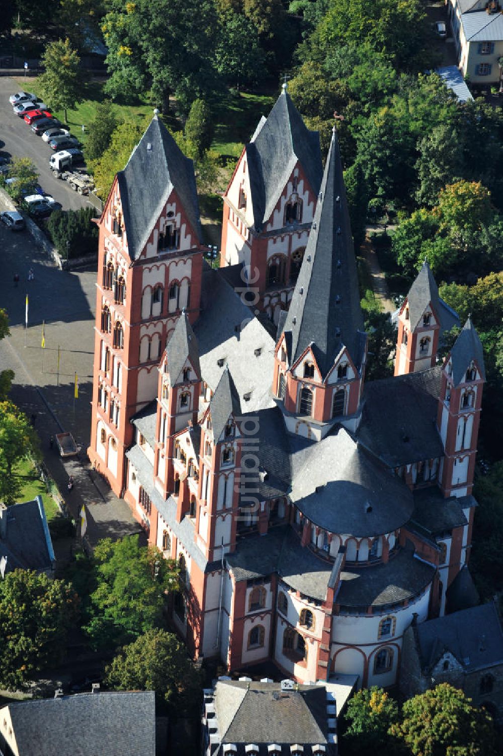 Luftaufnahme Limburg an der Lahn - Limburger Dom, auch Georgsdom genannt