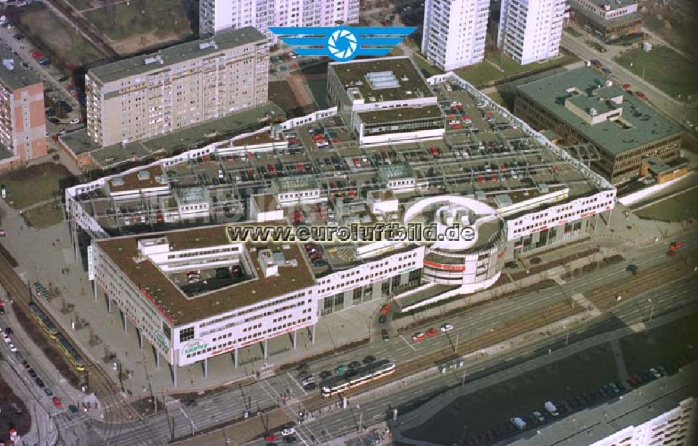 Berlin - Hohenschönhausen von oben - Linden-Center der ECE HH an der Hansastraße in Berlin - Hohenschönhausen.