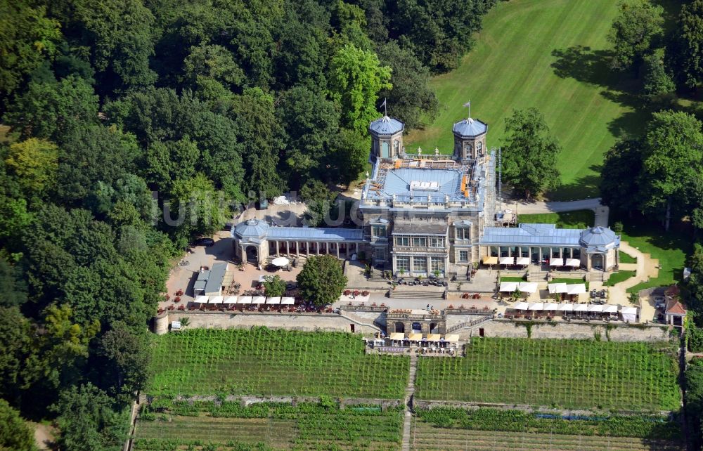 Dresden aus der Vogelperspektive: Lingnerschloss ( ursprünglich Villa Stockhausen genannt ) am Ufer der Elbe in Dresden im Bundesland Sachsen