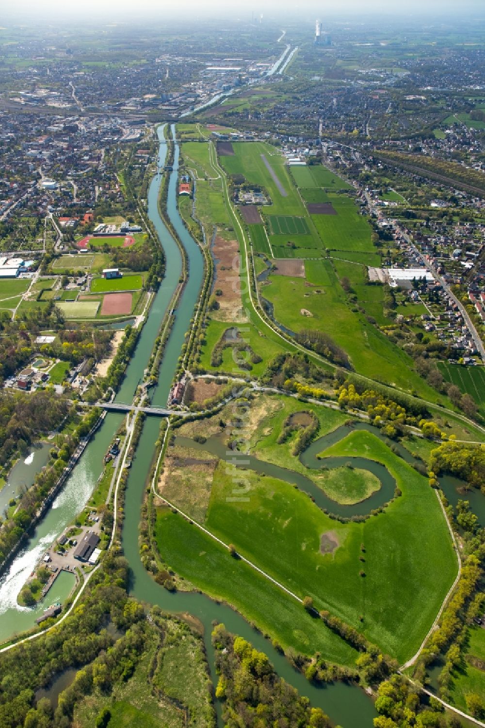 Hamm von oben - Lippeauen am Ufer des Flusses Lippe und des Datteln-Hamm-Kanal im Norden der Stadt Hamm im Bundesland Nordrhein-Westfalen