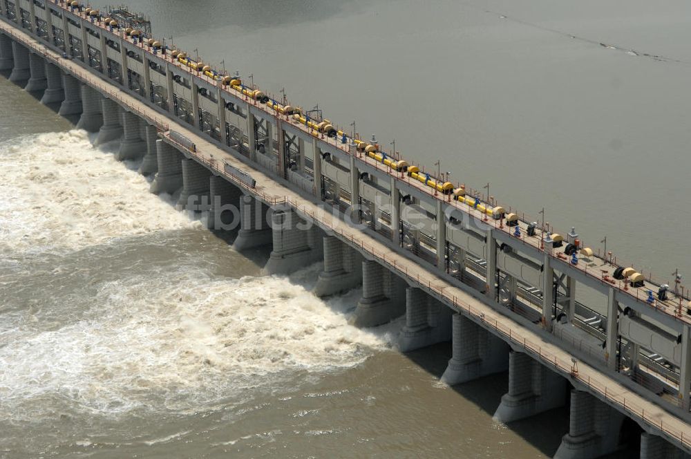 Lochvaal aus der Vogelperspektive: Lochvaal Staudamm - The Vaal Dam near Lochvaal