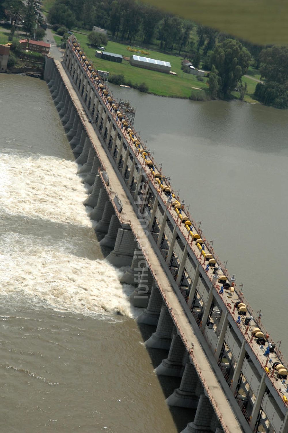 Luftbild Lochvaal - Lochvaal Staudamm - The Vaal Dam near Lochvaal