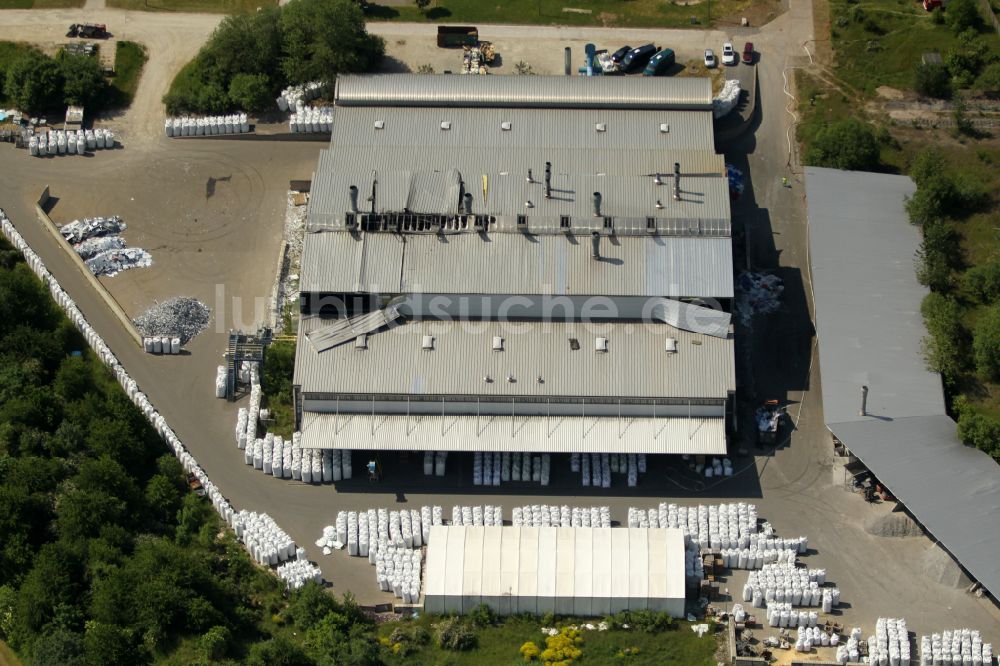 Rockensußra von oben - Logistikhof der Schrott - Recycling- Sortieranlage Panzer- Verschrottung in Rockensußra im Bundesland Thüringen, Deutschland