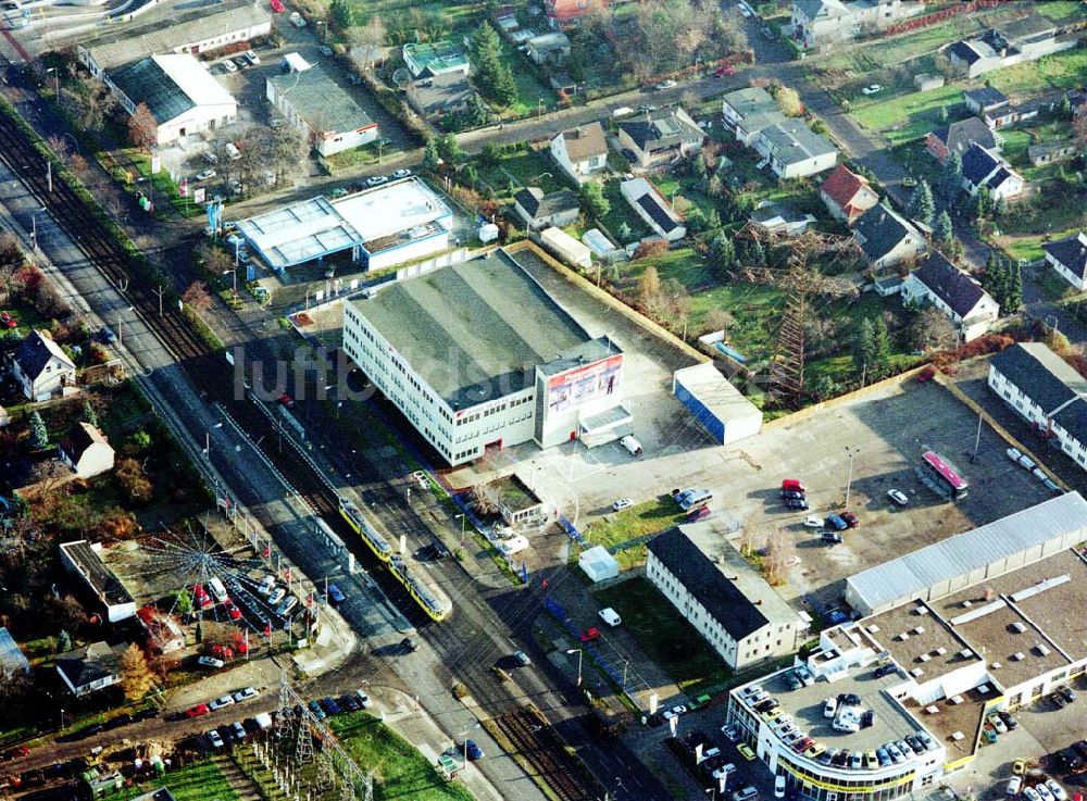 Luftbild Berlin - Hohenschönhausen - Logistikzentrum der DEVON SB - Lagerung an der Hansastraße 216 in 13051 Berlin - Hohenschönhausen (tel.: 030-98313810).