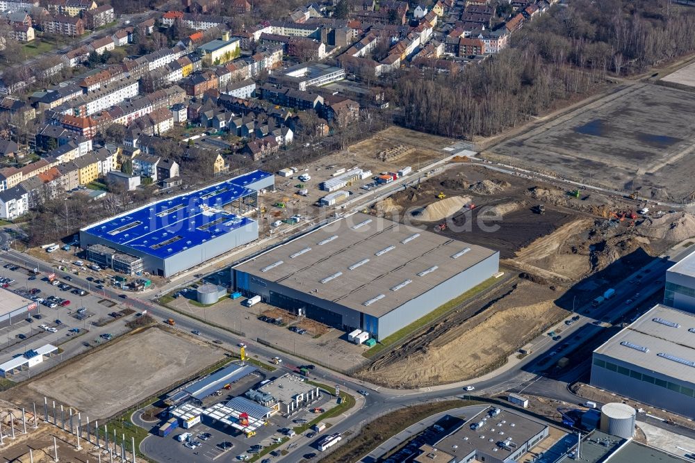 Gelsenkirchen von oben - Logistikzentrum der Firma Professional Retail Service GmbH auf dem Gelände Schalker Verein Ost in Gelsenkirchen im Bundesland Nordrhein-Westfalen