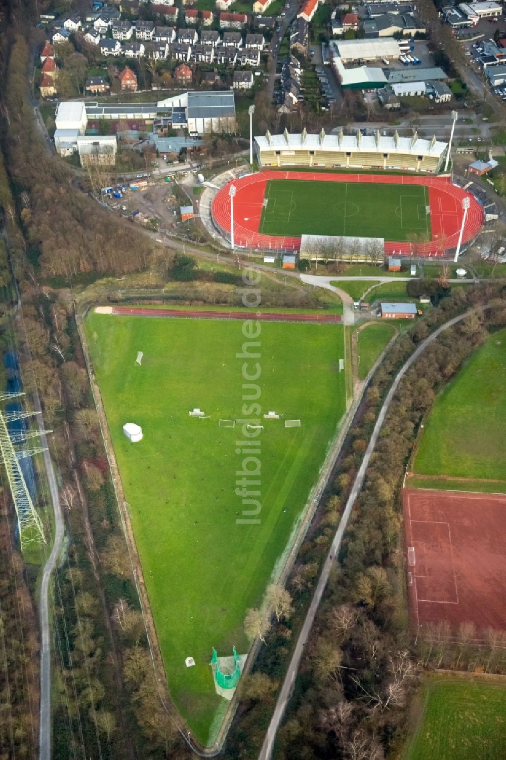 Bochum von oben - Lohrheidestadion im Bochumer Stadtteil Wattenscheid im Bundesland Nordrhein-Westfalen