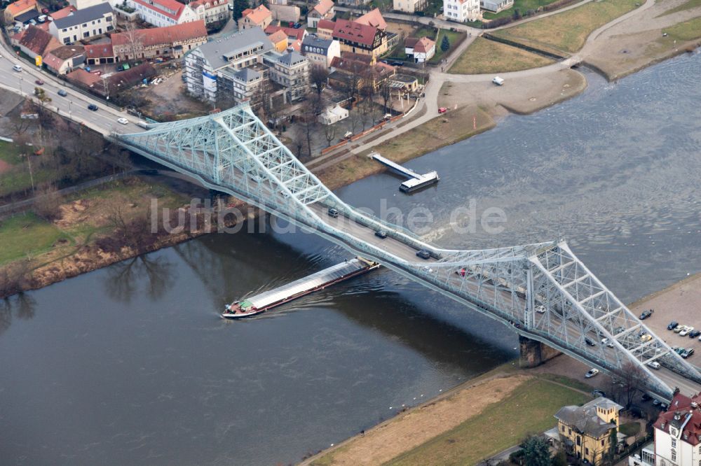 Luftaufnahme Dresden - Loschwitzer Brücke Blaues Wunder über der Elbe in Dresden im Bundesland Sachsen