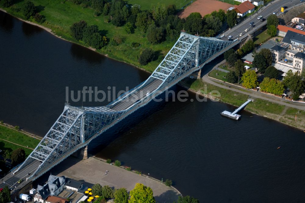 Dresden von oben - Loschwitzer Brücke Blaues Wunder über der Elbe in Dresden im Bundesland Sachsen