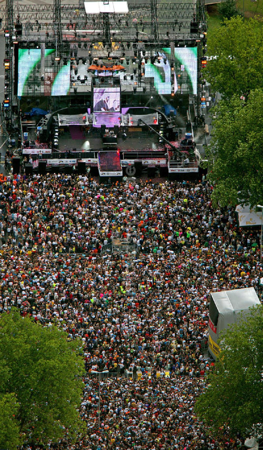 Dortmund aus der Vogelperspektive: Loveparade 2008 in Dortmund