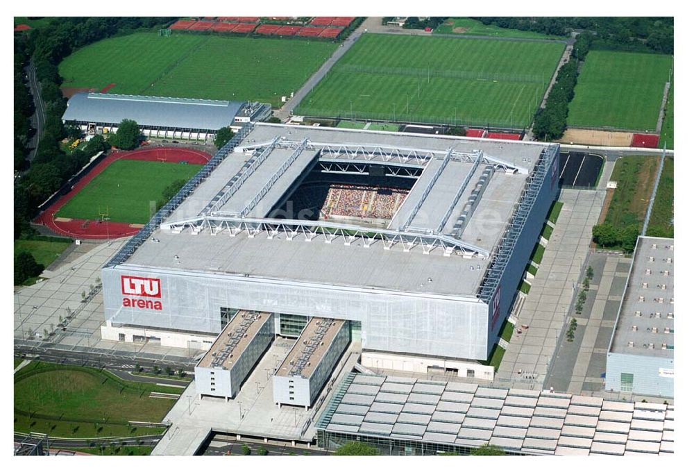 Luftaufnahme Düsseldorf (NRW) - LTU arena Düsseldorf