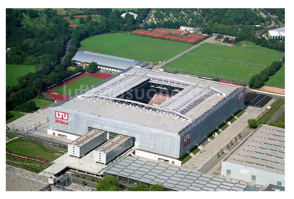 Düsseldorf (NRW) aus der Vogelperspektive: LTU arena Düsseldorf