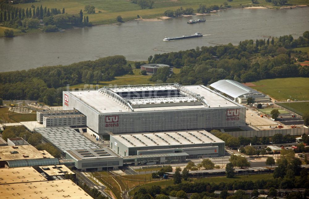 Luftbild Düsseldorf - LTU-Arena Duesseldorf