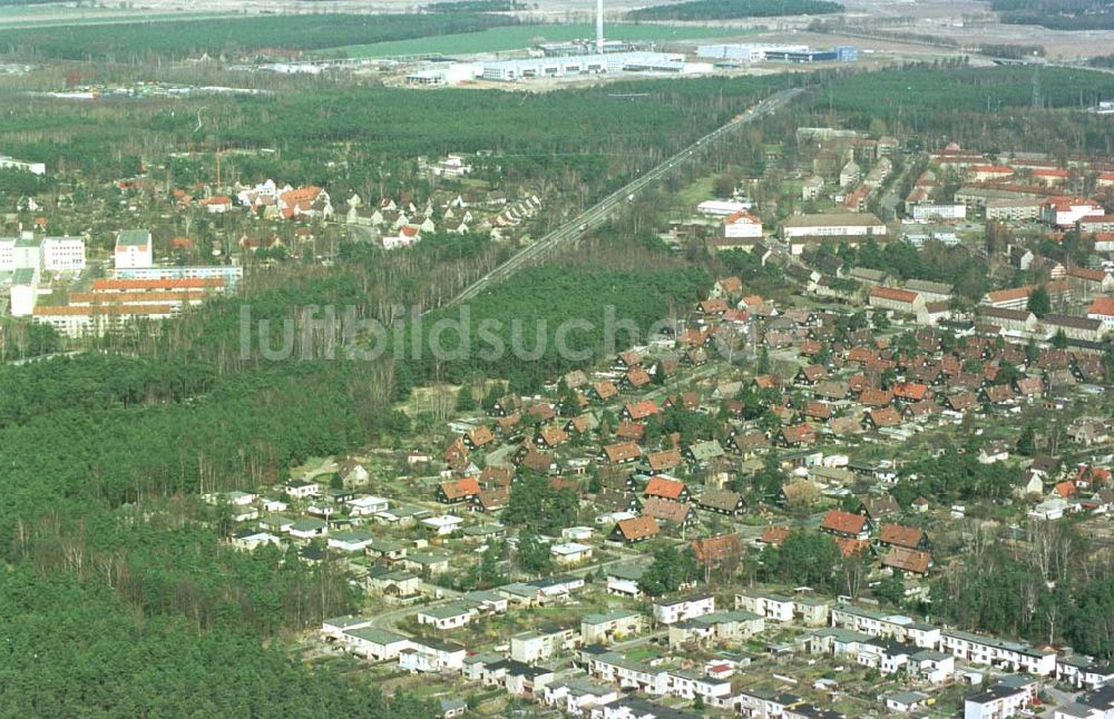 Luftbild Ludwigsfelde / Brandenburg - Ludwigsfelde mit südlichem Berliner Ring in Brandenburg.