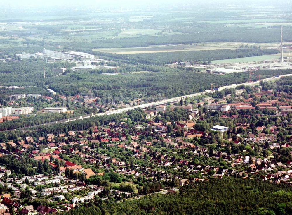 Luftaufnahme Ludwigsfelde / Brandenburg - Ludwigsfelde aus südwestlicher Richtung am südlicher Berliner Ring.