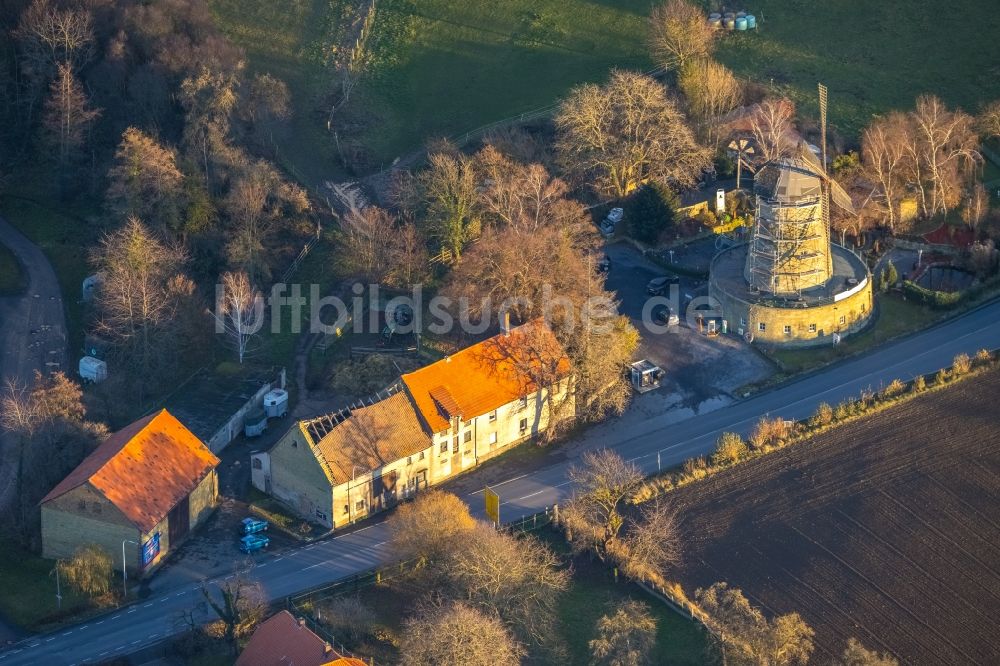 Luftaufnahme Werl - Luftbild der Renovierung Die Mühle Gastronomie Ristorante Il Mulino Da Vito e Rosa auf der Neheimer Straße in Werl in Nordrhein-Westfalen, Deutschland