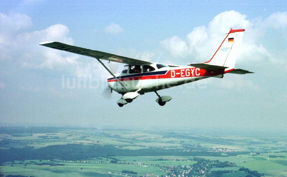 Chemnitz von oben - Luftbildflug über Stadtrand Chemnitz