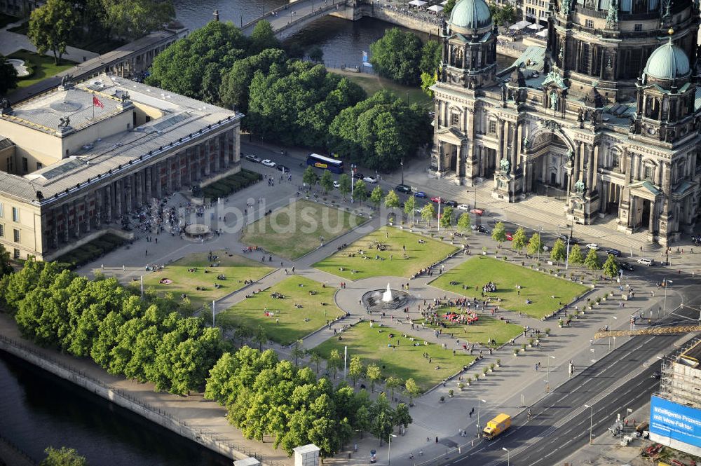 Berlin von oben - Lustgarten in Berlin-Mitte