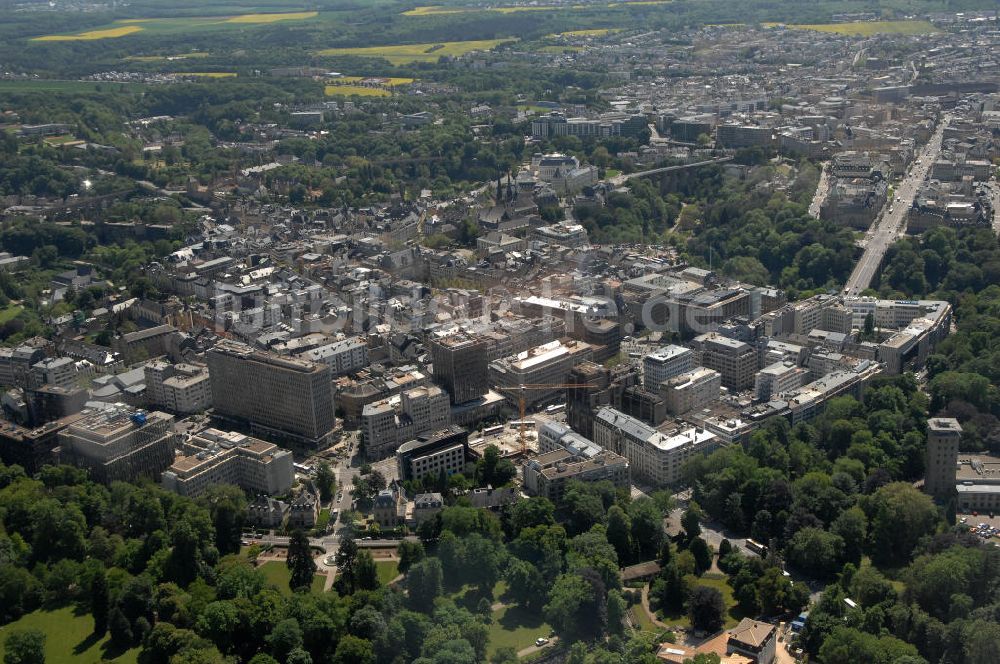 Luftaufnahme LUXEMBURG - Luxemburg, die größte Stadt des Großherzogtums Luxemburg