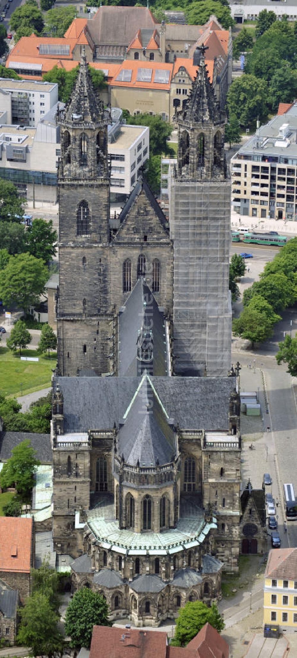 Magdeburg aus der Vogelperspektive: Magdeburger Dom