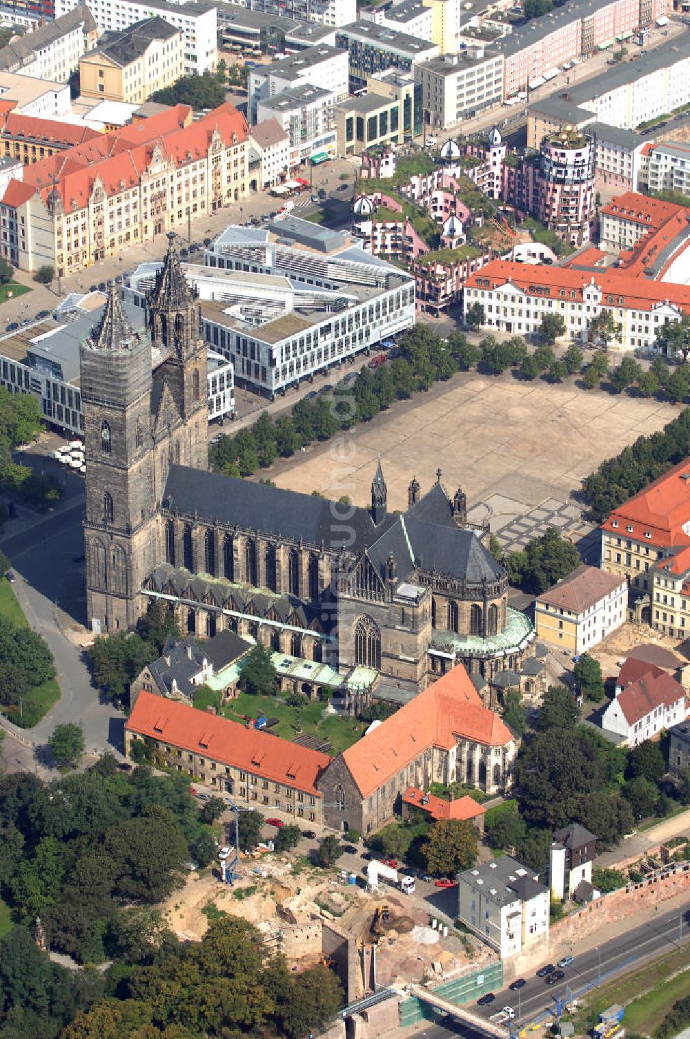 Magdeburg aus der Vogelperspektive: Magdeburger Dom