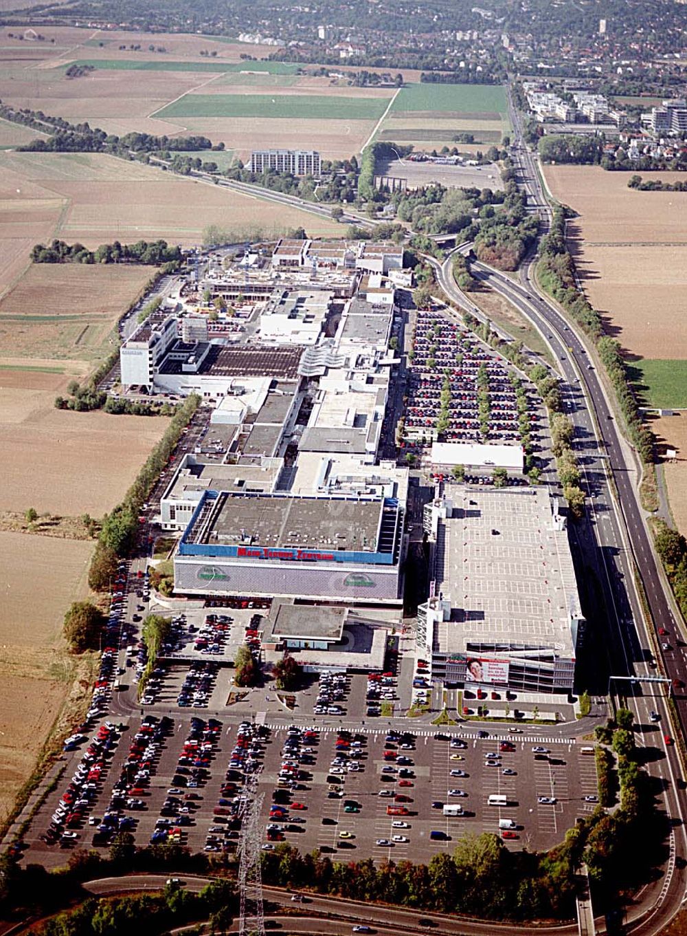 Luftbild Sulzbach / Hessen - Main-Taunus-Zentrum