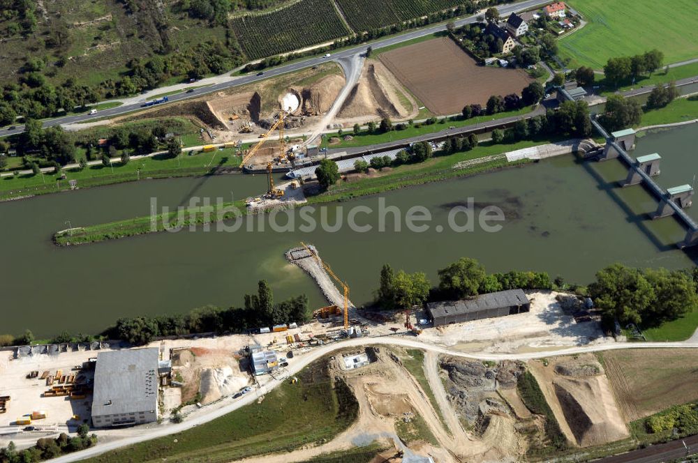 Luftbild Großmannsdorf am Main - Main Uferbereich Nordufer zwischen Großmannsdorf und Marktbreit