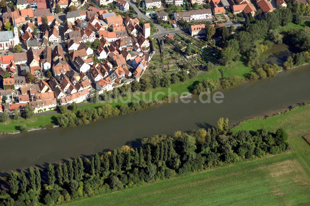 Frickenhausen am Main aus der Vogelperspektive: Main Uferbereich Nordufer zwischen Großmannsdorf und Marktbreit