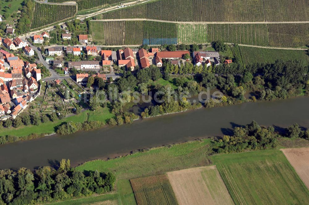 Frickenhausen am Main von oben - Main Uferbereich Nordufer zwischen Großmannsdorf und Marktbreit