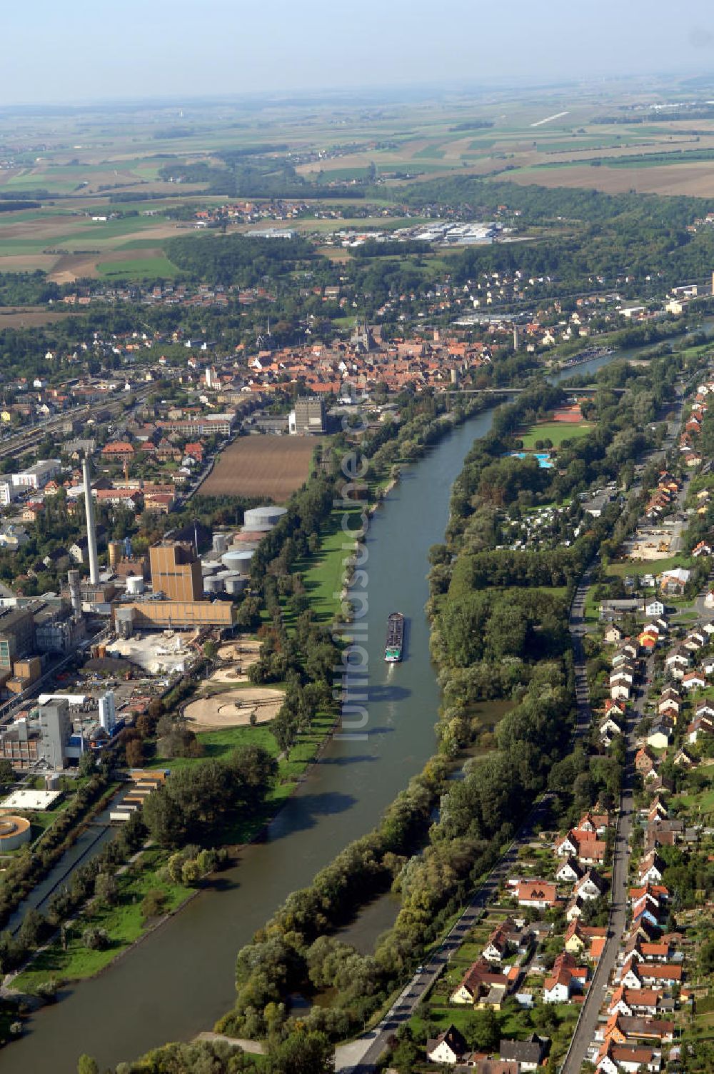 Luftaufnahme Frickenhausen am Main - Main Uferbereich zwischen Marktbreit und Großmannsdorf