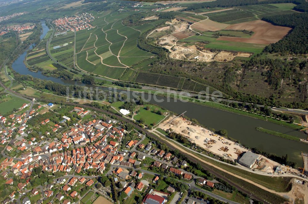 Luftaufnahme Großmannsdorf am Main - Main Uferbereich zwischen Marktbreit und Großmannsdorf