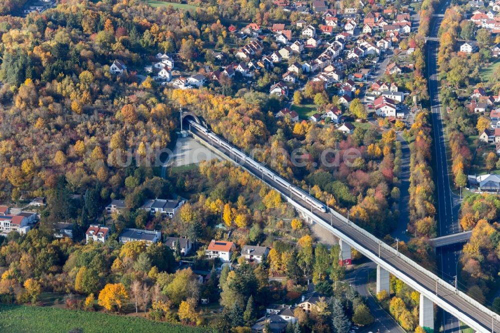 Veitshöchheim von oben - Maintalbrücke in Veitshöchheim im Bundesland Bayern