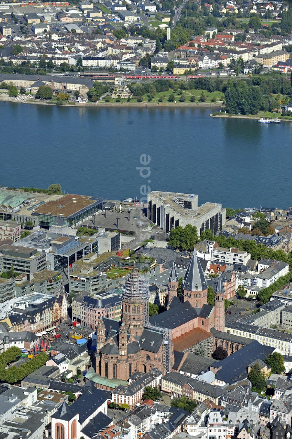 Mainz von oben - Mainzer Dom