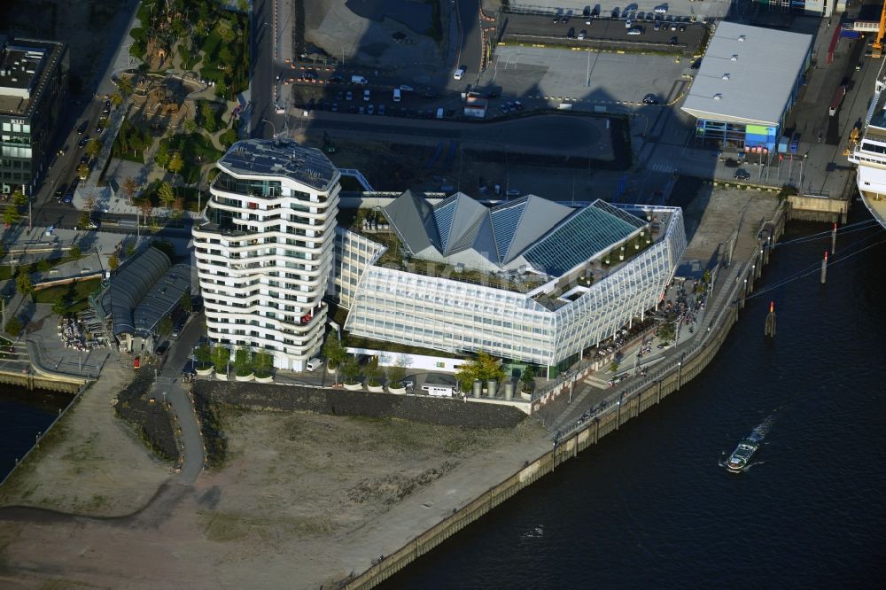 Luftbild Hamburg - Marco-Polo-Tower und die Deutschlandzentrale von Unilever in der Hamburger HafenCity