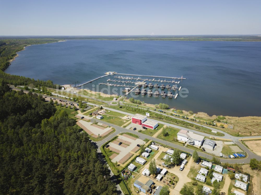 Boxberg aus der Vogelperspektive: Marina Klitten - Hafenbereich am Ufer des Bärwalder See in Boxberg im Bundesland Sachsen, Deutschland