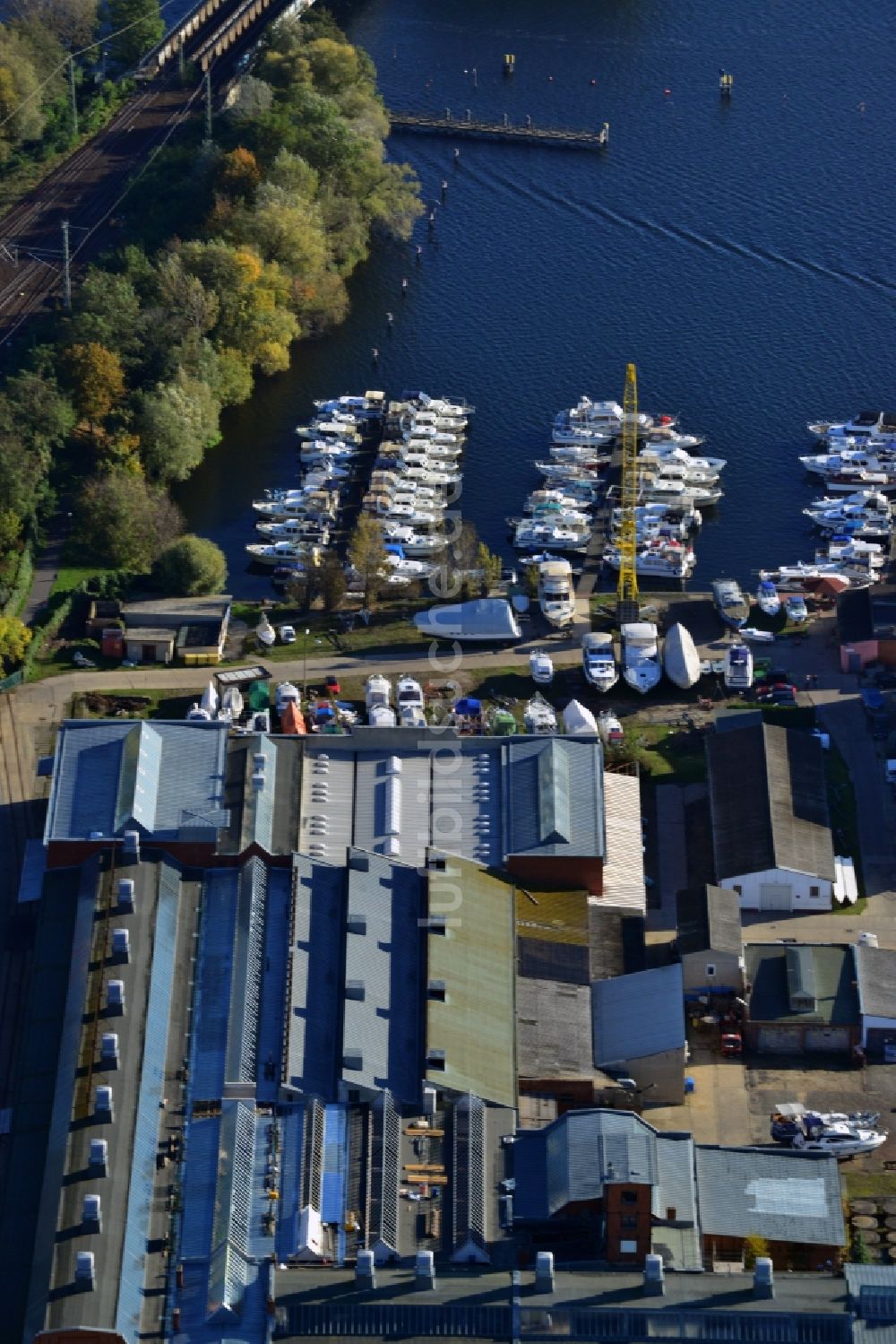 Werder (Havel) aus der Vogelperspektive: Marina Vulkan Yachthafen in Werder (Havel) im Bundesland Brandenburg