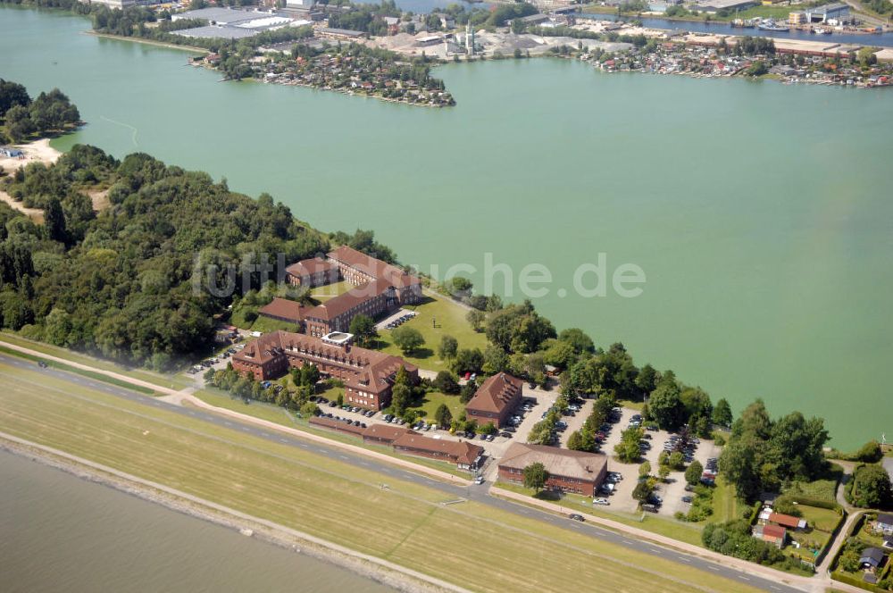 Wilhelmshaven aus der Vogelperspektive: Marineanlage Bordum am Banter See in Wilhelmshaven - Niedersachen / NI