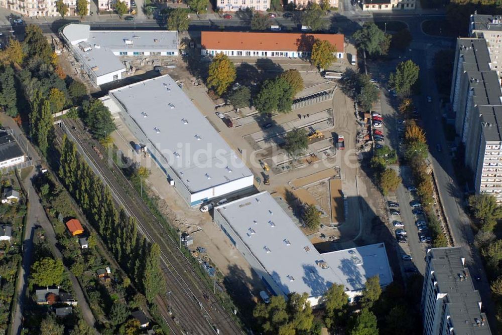 Berlin-Lichtenberg von oben - market Einkaufszentrum