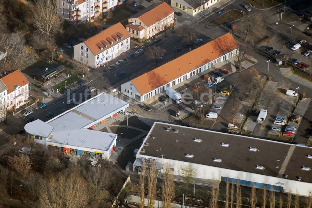 Berlin-Lichtenberg aus der Vogelperspektive: market Einkaufszentrum Baustelle in Berlin-Lichtenberg