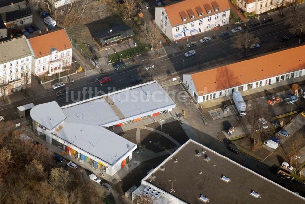 Berlin-Lichtenberg aus der Vogelperspektive: market Einkaufszentrum Baustelle in Berlin-Lichtenberg