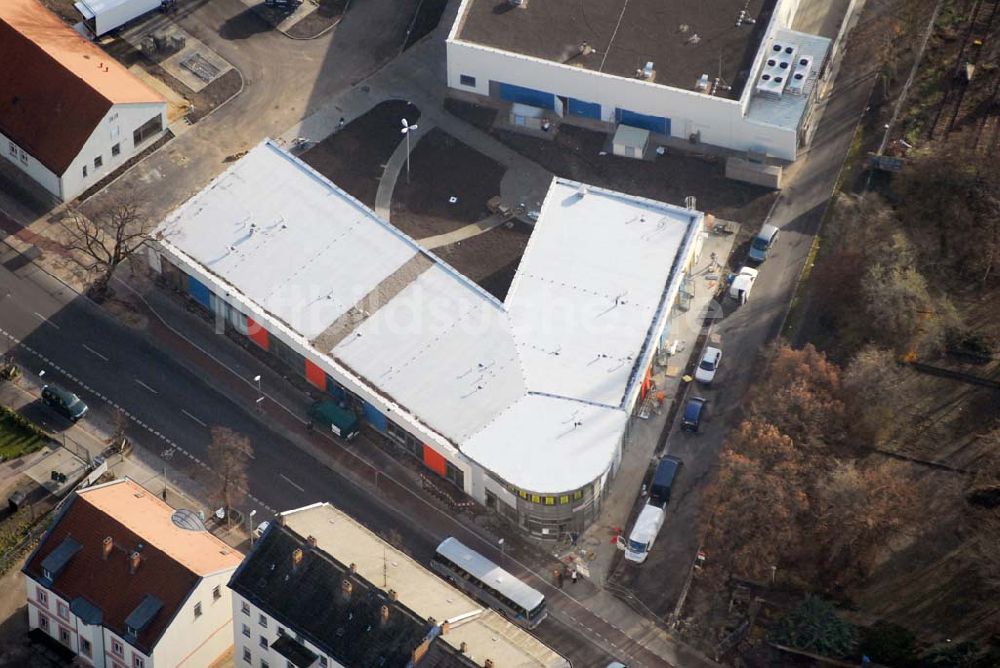 Luftbild Berlin-Lichtenberg - market Einkaufszentrum Baustelle in Berlin-Lichtenberg