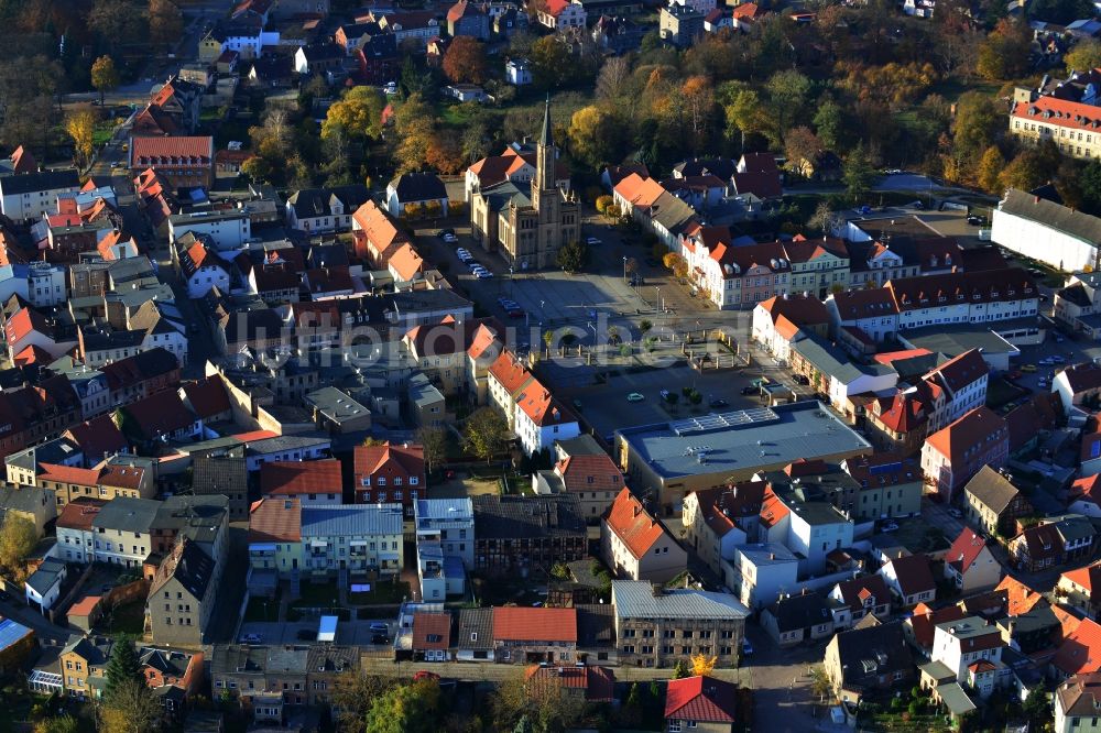 Fürstenberg/Havel aus der Vogelperspektive: Marktplatz in Fürstenberg / Havel im Bundesland Brandenburg