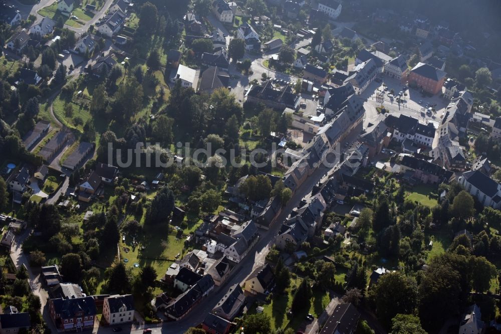 Luftbild Hartenstein - Marktplatz im Innenstadt- Zentrum in Hartenstein im Bundesland Sachsen