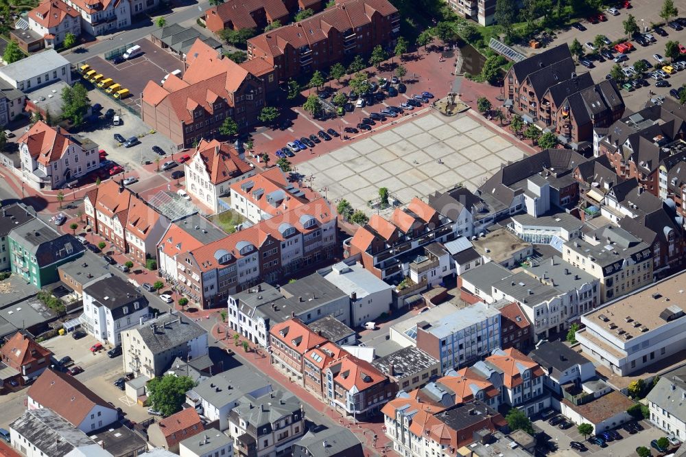 Luftaufnahme Nordenham - Marktplatz im Innenstadt- Zentrum in Nordenham im Bundesland Niedersachsen