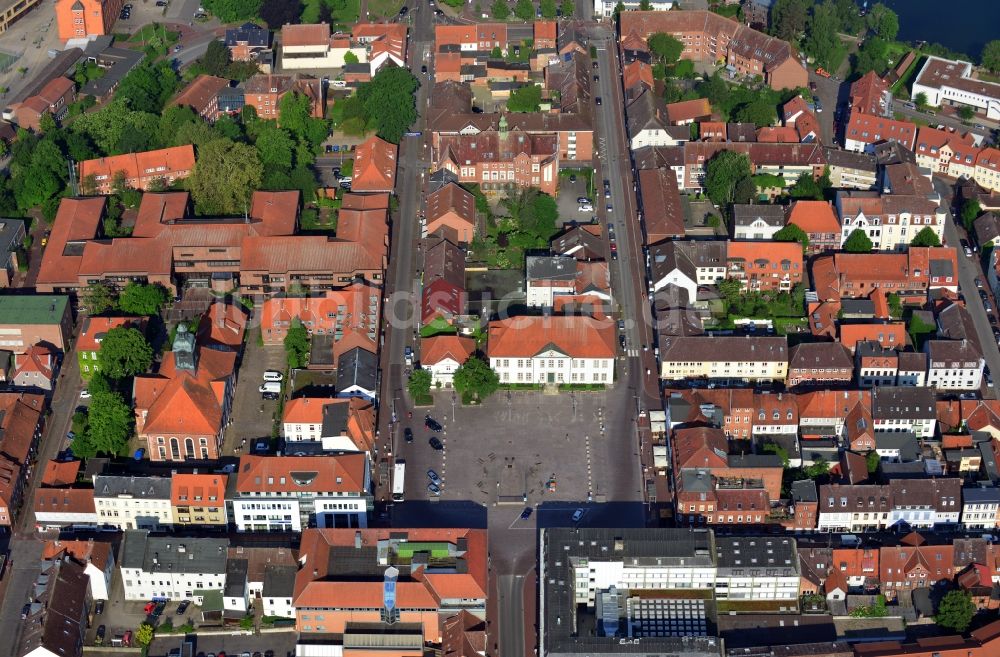 Luftaufnahme Ratzeburg - Marktplatz in Ratzeburg im Bundesland Schleswig-Holstein