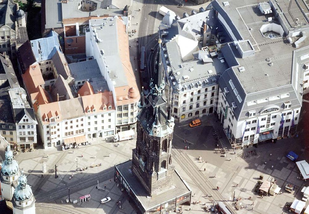 Halle / Saale von oben - Marktplatz im Stadtzentrum von Halle an der Saale in SA.