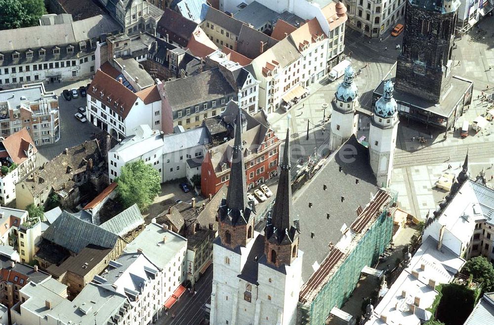 Luftbild Halle / Saale - Marktplatz im Stadtzentrum von Halle an der Saale in SA.