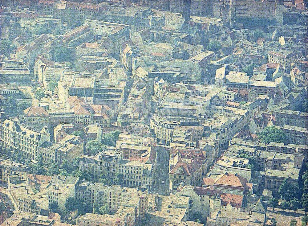 Luftbild Halle / Saale - Marktplatz im Stadtzentrum von Halle an der Saale in SA.