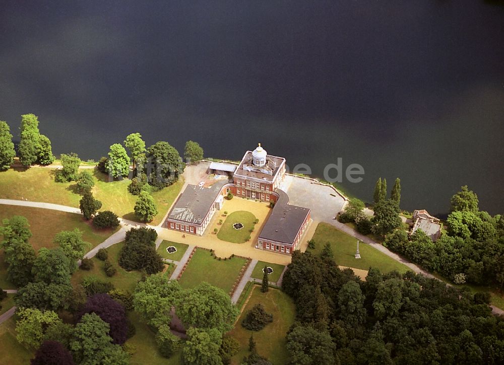 Potsdam von oben - Marmorpalais in Potsdam im Bundesland Brandenburg