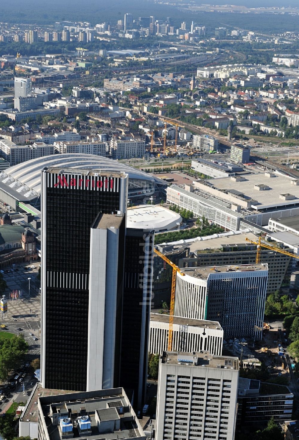 Luftaufnahme Frankfurt am Main - Marriott Hotel in Frankfurt am Main / Westend Süd im Bundesland Hessen